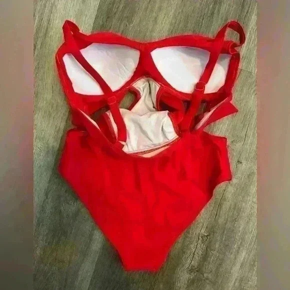 Cupshe Red Cutout One Piece Swimsuit with molded cups - Picture 2 of 10